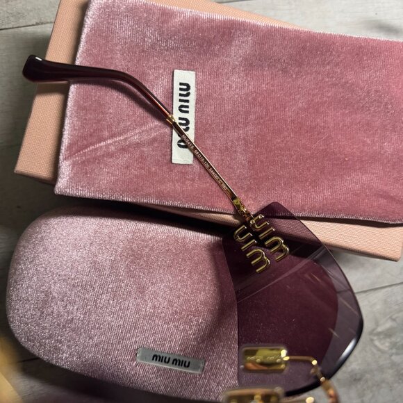 Viral Miu Miu Pink Purple Rimless Sunglasses main image 8
